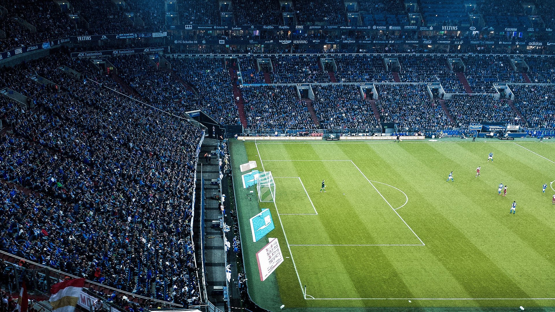 开云APP-紧张激烈：季后赛淘汰赛的精彩瞬间，季后赛淘汰了还能进s赛吗